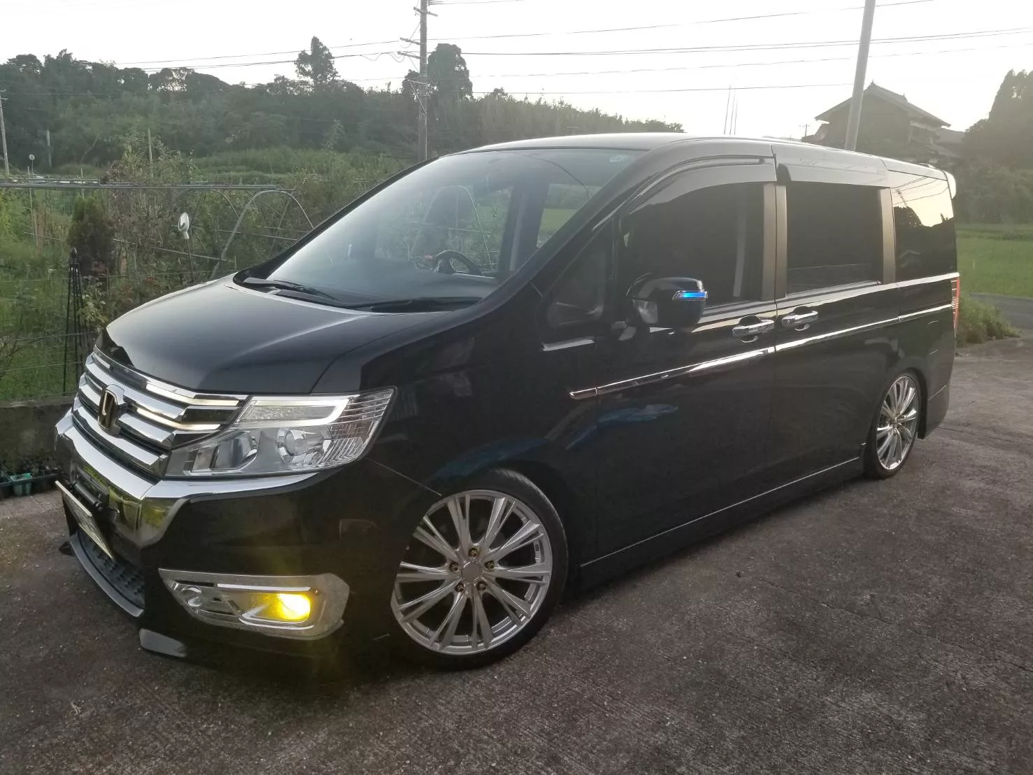 2013 HONDA STEP WAGON - ATC Japan