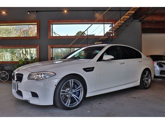 2013 BMW BMW M5 for sale from Japan - ATCJapan-05350174