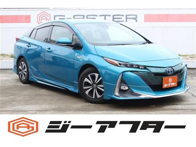 2017 TOYOTA PRIUS PHV for sale from Japan - ATCJapan-07966941