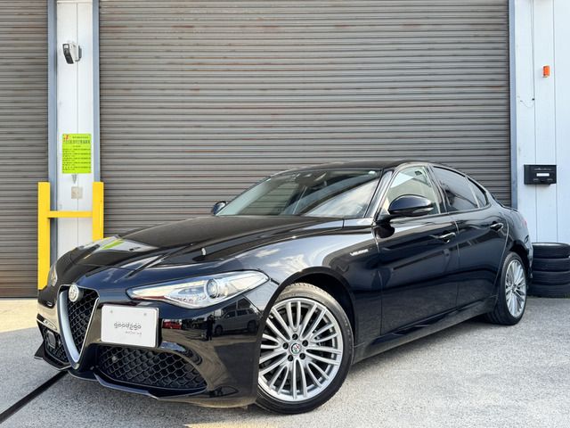 2017 ALFAROMEO ALFAROMEO Giulia for sale from Japan - ATCJapan-08966175