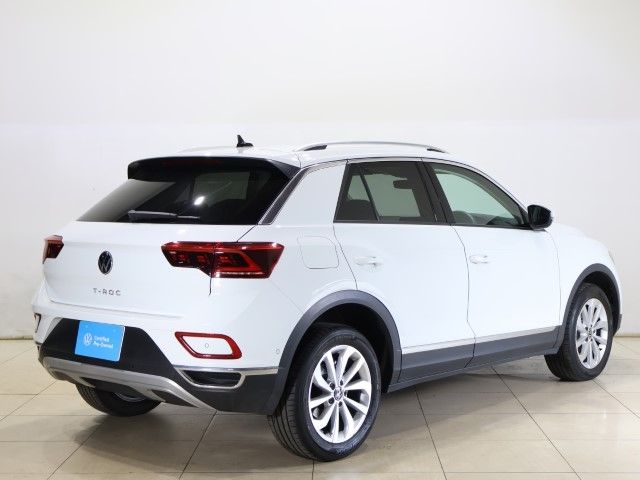 2023 VOLKSWAGEN VOLKSWAGEN T-Roc for sale from Japan - ATCJapan-12120098
