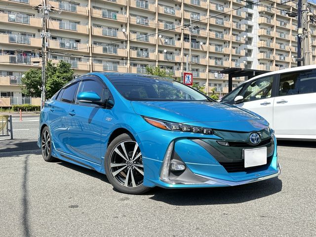2017 TOYOTA PRIUS PHV for sale from Japan - ATCJapan-14460701