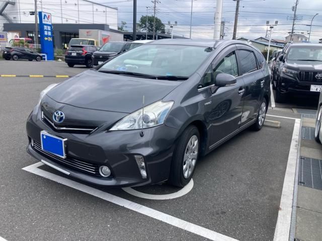 2012 TOYOTA PRIUS Alpha for sale from Japan - ATCJapan-18565500