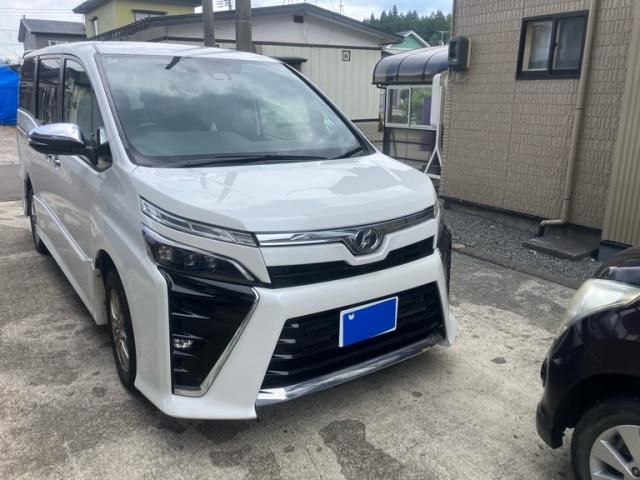 2019 TOYOTA VOXY 4WD for sale from Japan - ATCJapan-19265768