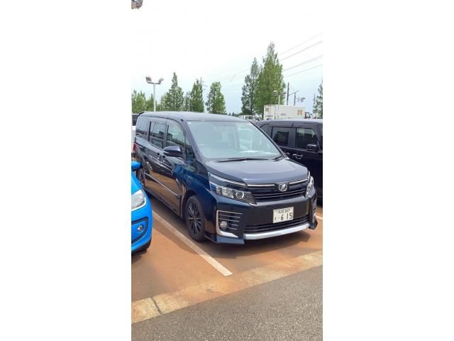 2014 TOYOTA VOXY 4WD for sale from Japan - ATCJapan-19365595