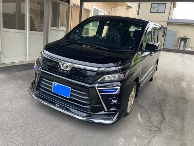 2017 TOYOTA VOXY 4WD for sale from Japan - ATCJapan-19666181
