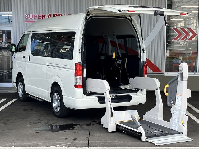 2021 TOYOTA HIACE van 4WD for sale from Japan - ATCJapan-19720135