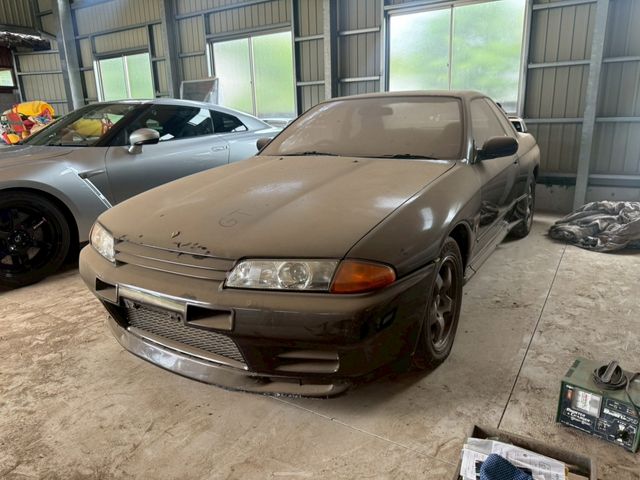 1992 NISSAN SKYLINE GT-R for sale from Japan - ATCJapan-19880016