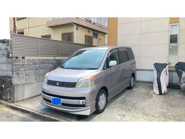 2004 TOYOTA VOXY for sale from Japan - ATCJapan-20065989